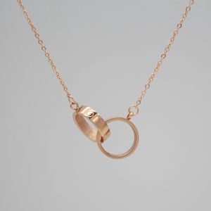 Colar com pingente para mulheres, colar de designer de amor ao ar livre, cristais delicados, diamante, joias de luxo, corrente longa de aço inoxidável banhado a ouro para homens E23