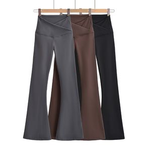 Pantaloni da donna Capris Autunno abiti da donna pantaloni skinny da yoga leggings flare stile coreano streetwear gamba casual nero 230707