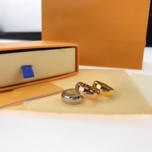 Hochwertige Designer-Edelstahl-Bandringe, Modeschmuck, lässiger Vintage-Ring für Herren, Geschenk für Damen