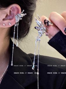 귀 커프 기질 나비 술집 이어링 클립 여성 귀가없는 귀걸이 2023 New Fashion Eor Bone Clip Minority Senior Sense Earrings