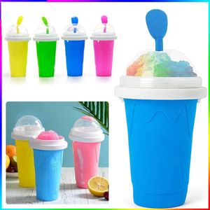 Glassverktyg Snabbfrysta Smoothieskoppar Slushy Ice Cream Maker Milkshake Cooling Cup Silikon Squeeze Slushy Cup DIY Hemlagad frysdrink 230707