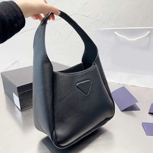 Tote Nylon Bag Wallet Triangle Crossbody Leather Luxurys Shoulder Purses Women Handbags