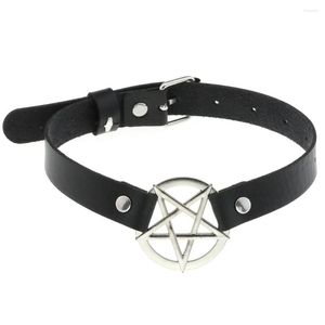 Choker Punk czarny Pu skórzany kołnierz dla kobiet Goth Pentagram naszyjnik gwiazda gotyckie akcesoria dziewczyny damski pasek Cosplay biżuteria