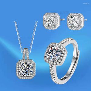 Collana Orecchini Set Anelli di cristallo CZ quadrati di alta qualità Set da sposa per le donne Moda gioielli per feste di matrimonio Elegante lucido