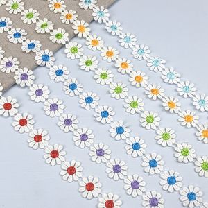 Tyg och sömnad 15Yards Daisy Flower Spetskant Gör-det-själv hantverk Delikat band Röd Gul Grön Lila Tyg för Scrapbooking Presentpaket Inslagning 230707