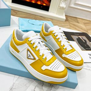 Woman Mens Shoe Designer Trainer Sneaker de couro genuíno Milan Luxury Fashion Tamanho 35-46 Modelo SD120201