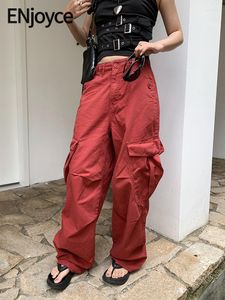 Calça Jeans Feminina ENjoyce Feminina Cargo Lavada com Vários Bolsos Y2k Retro Red High Street Moda Cintura Harajuku Casual Perna Larga