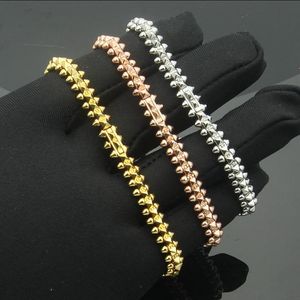 Titanium Steel Bullet Head Gear Bracelet Women's New Rivet Chain Bracelets Designer Jewelry E025