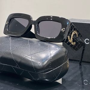 Designer sunglasses luxury sunglasses for women sunglasses Alphabet Rectangle design Seaside driving wear Beach sunglasses Retro Frame Luxury very good