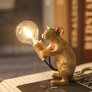 Table Lamps Room Decor Aesthetic Resin Decoration For Bedroom Mouse LED Light Vintage Night Creativity Lamp Designer Bedside Italy