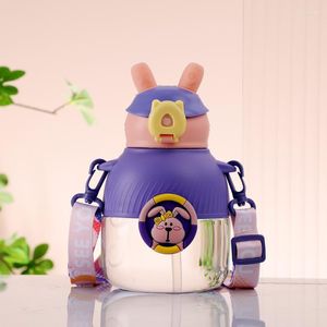 Wasserflaschen Trinkgeschirr Kawaii Cartoon Kindertasse Tragbare Riemenstroh Plastiktopfflasche