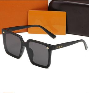 ファッションデザイナーサングラス男性女性のための高級 PC フレームサングラスクラシック Adumbral 眼鏡アクセサリー 0066