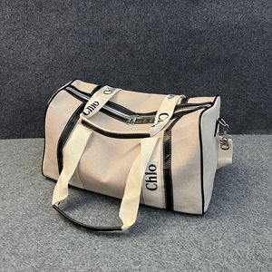 Erkekler ve Kadınlar Duffel Bags Tasarımcı Omuz Çantası Büyük Çanta Moda Spor Açık Paketleri Lady Alışveriş Çantaları Crossbody Canvas Tuval Seyahat Çantaları