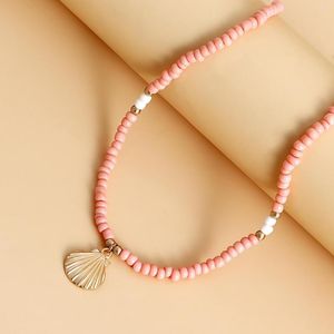 Naszyjniki z wisiorkami Muszle Naszyjnik z koralików Dla kobiet Różowy Żwir Naturalny kamień półszlachetny Moda Artystyczny Biżuteria Prezent