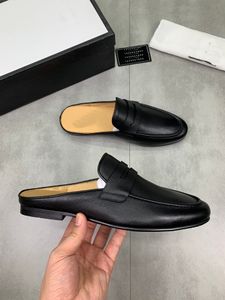 Designer Mules Pantofole Mocassini da uomo Sandali in vera pelle Scarpe casual di lusso Morsetto mezzo trascinamento Princetown Scarpa con catena in metallo Pantofola in pelle bovina