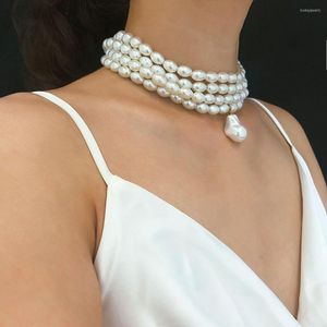 Hänge Halsband Multilayer Chunky Pearl Chokers Halsband för kvinnor Bröllopsfest uttalande Korta modesmycken