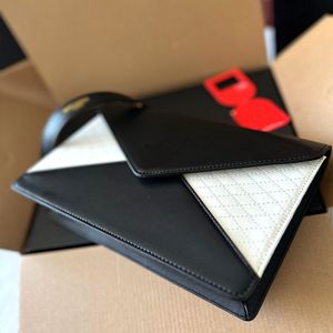 Neue Mode-Umhängetasche, zurückhaltender, eleganter, edler Trend mit unendlichem Charme, doppelter Stauraum, einzelne Umhängetasche, alle passende Geschenkbox-Verpackung