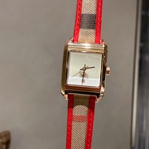 Women's fashion designer watch watches high quality Quartz movement leather steel watches