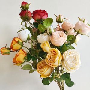 Dekorative Blumen 3 Köpfe Rosenstrauß Künstliche weiße Pfingstrose Tee Seidenblume für DIY Hausgarten Hochzeitsdekoration Kamelie Fake