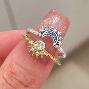 2024 Summer Celestial Blue Sparkling Moon And Sun Pondora Ring For Women Cocktail Stackable Finger Band Fashion Silver 925 Fine Jewellry Gift