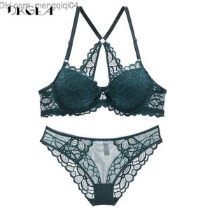 Set di reggiseni Reggiseni con chiusura frontale Set di biancheria intima di pizzo Sexy Reggiseno a V profondo Reggiseno push-up spesso Set di mutandine Ricamo Set di biancheria da donna viola T190910 Z230711