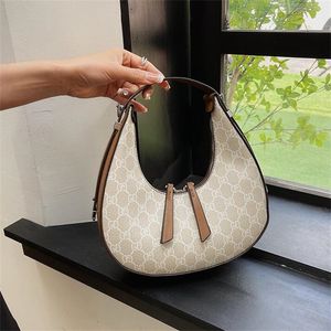 Luxury 2023 Brand Saddles bag Classic designer bag Fashion Brand Wallet Vintage Ladies Brown Leather Handbag designer shoulder bag