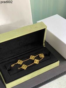Bangle designer bracelets Luxury VAN Clover Bracelet Pearl 4 Leaf 18K Gold Laser Brand Bangle Charm Bracelets Necklace Earrings Diamond Wedding A Jewelr J230710