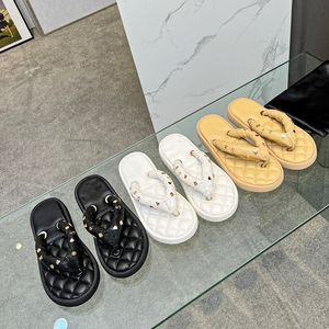 Chinelos de couro de verão, sandálias, chinelos planos, bico redondo, alta qualidade, sola de borracha, designers de luxo feminino, sapatos casuais, calçados de fábrica, tamanho 35-40