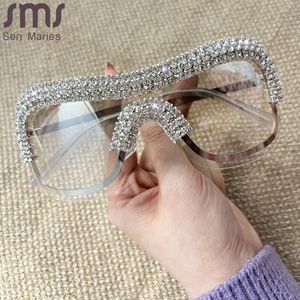 Lyxiga överdimensionerade Y2k Diamonds Solglasögon Nya Kvinnor Män Båglösa Rhinestone Silver Solglasögon Skärmar Glasögon Kvinna De Sol Oculos