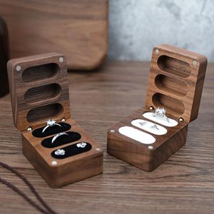 Jewelry Pouches Customized Black Walnut Portable Box High-end Exquisite Storage Wedding Ring Earrings Gift Three Compartments