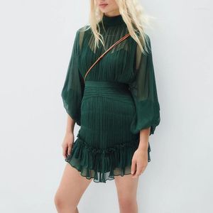 Casual Dresses Design Feeling Short Skirt In The Autumn Of 2023 Temperament Elegant Fold Lantern Sleeve Show Thin Waist Dress