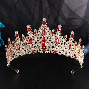 Copricapo da sposa barocco Acqua atmosferica Corona di diamanti Prestazioni Capelli Fotografia di matrimonio Accessori gioielli La nuova fabbrica di quotazione