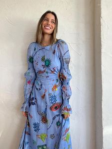 Casual klänningar tryck strandklänning kvinnor o-hals lång lykta ärm ihålig ut hög midja kvinnlig sommar 2023 färgglada a-line mantel
