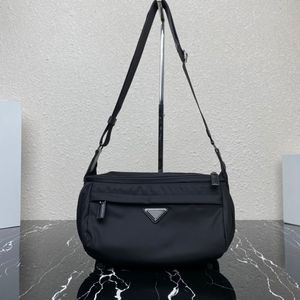 2VH994 nova bolsa de peito masculina de alta qualidade bolsa crossbody material de náilon estilo casual tudo bonito e prático quando a bolsa nas axilas deve ser inserida