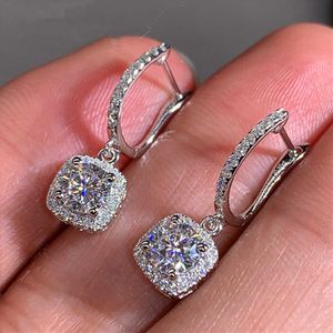 Huggie Hoop Clip on Dangle Drop Örhänge Örhänge Söt Dam Micro prong cubic Zirkon Mångsidiga fyrkantiga tillbehör Korea för kvinnor 18k äkta guldpläterad grossist