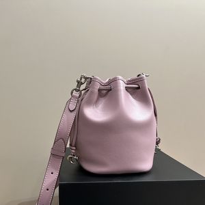 Последние классические дизайнерские регулируемые ремни Camila мини -ковша сумки кожаная гранянка C Buckets Hobos Luxury Crossbody Bag Bag Coac Размер кошелька 14x19 см.