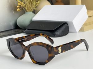 Realfine 5A Eyewear Cline CL4S238 Triomphe 08 Luxus-Designer-Sonnenbrille für Mann und Frau mit Brillen-Stoffbox CL40530U