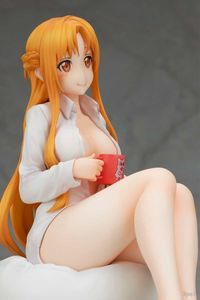 Action Toy Figures 16cm Anime Sword Art Online Yuuki Figure Sexy Version Sitting Posture Model Toy Doll Collect Ornaments Gift