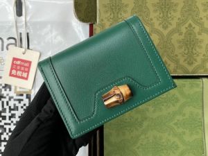 Realfine888 محافظ 5A 11 سم 658244 Dianna Card Case Wallet للنساء مع حقيبة الغبار