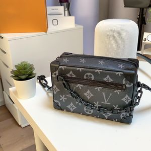 MENI MINI Soft Trunk Box Czarne kwiaty torba DUFLE WOMENS M44735 Designer Luksusowe torebki TOTE TORBA Oryginalna skórzana łańcuch Cross Bodys Bodys na ramię próżność torebki