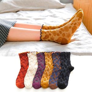 Women Socks Spring Ethnic Style Three-dimensional Flowers Wooden Ear Edge Women's Retro Thin Cotton Autumn Mid-tube All-matching