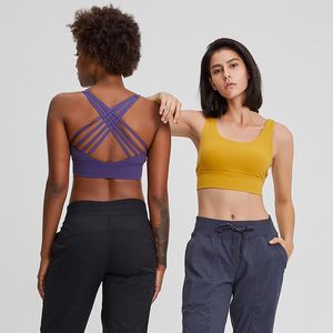 Yoga Outfit Topp Kvinnor Sexig Fitness Sport BH Gym Mode Enfärgad Damunderkläder Sling Cross Support Samlas mjuk och andas