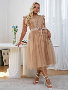 Fritidsklänningar Ärmlös spets Tyll Bröllop Klänning i stora storlekar Dam Party Volanger Mesh Lång Robe Elegant Bälte 4XL Even Vestido 2023