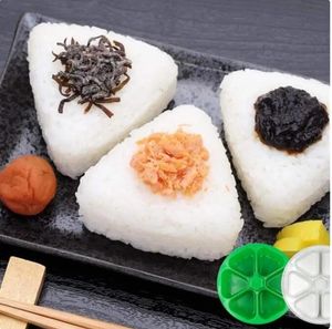 DIY suşi kalıp lezzetli pirinç topu gıda basın üçgen suşi üreticisi kalıp suşi kiti Japon mutfak araçları öğle yemeği kutusu aksesuarları