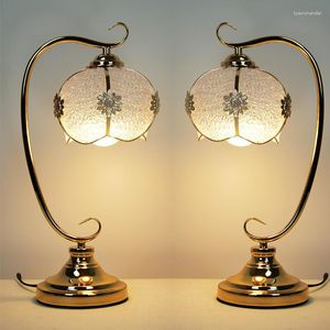 Table Lamps European Style Desk Lamp Bedroom Bedside Lighting Wedding Warm Light Dimmable LED Eye Protection Home Decor Design