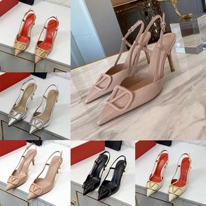 brand designer sandal Woman High Heels Classics Pumps 4cm 6cm 8cm Heel Valentine sandale Nude Black Patent Leather Ladies Luxury Wedding coach sandals dress Shoes