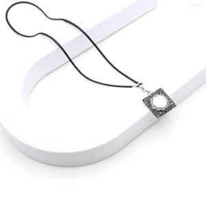 Pendant Necklaces Square Shape Necklace Rhinestone Pasted Wax Cord For Jewelry Gift Decoration