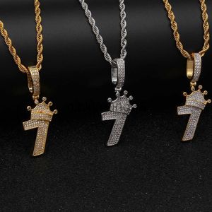 Pendanthalsband Shiny Crown Number 7 Pendant Necklace Charm med repkedja Iced Out Cubic Zircon Hiphop Jewelry X0711 X0711