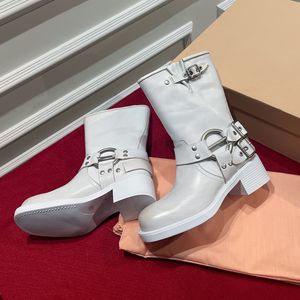 Подлинная кожа толстая каблука Martin Boots осень и зимние пряжки для зимнего ремня высокая бочка квадратная головка мотоциклевые гонщики женские ботинки Роскошные дизайнерские винтажные ботинки +коробка