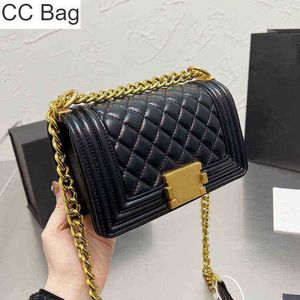 CC Bag Shopping s Luxury Designer Feminino Clássico Mini Flap Acolchoado Couro Lambskin Gold Metal Ferragens Cadeia Crossbody Ombro Externo